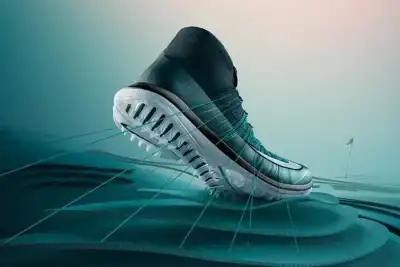 Nike unveils golf shoe with traction technology