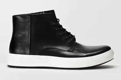 Cocona helps Kenneth Cole boost “wearing experience”