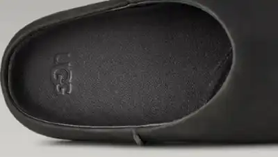 Ugg chooses Nuyarn wool for Otzo Clog