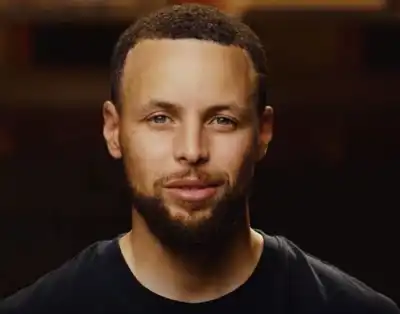 Curry coup for Li-Ning