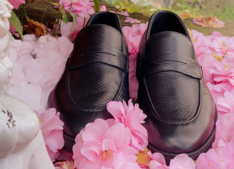 Soft touch of deer leather holds summer appeal for Artioli