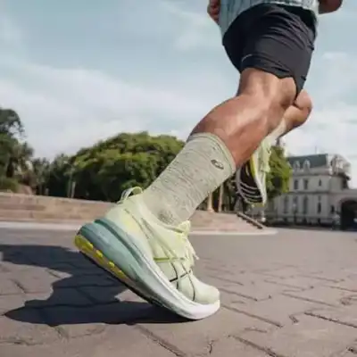ASICS releases 2025 sustainability progress report