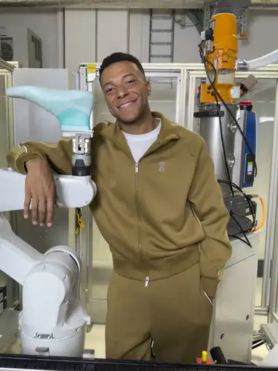 On enters football with Mbappé